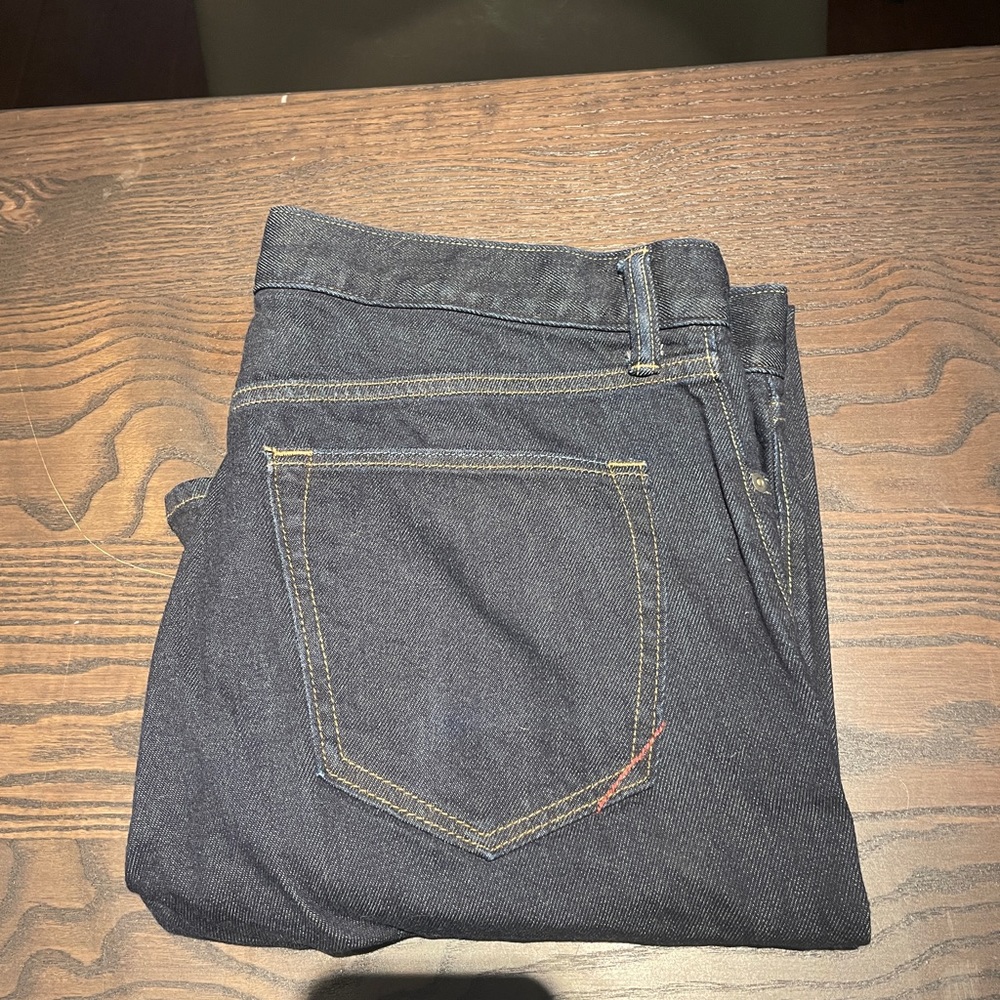 Men’s Dark Wash Straight Leg Jeans